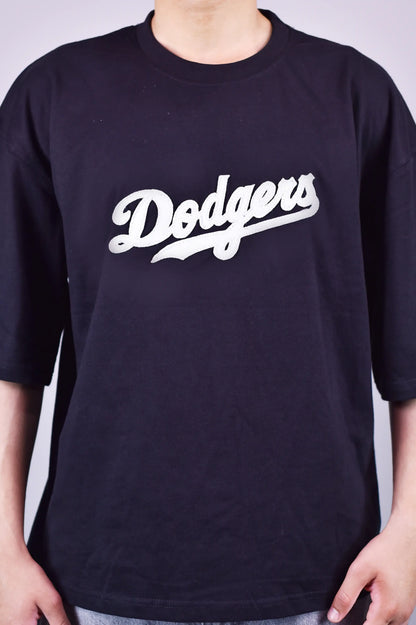 Buy Dodgers Embroidered Oversized Black T-Shirt