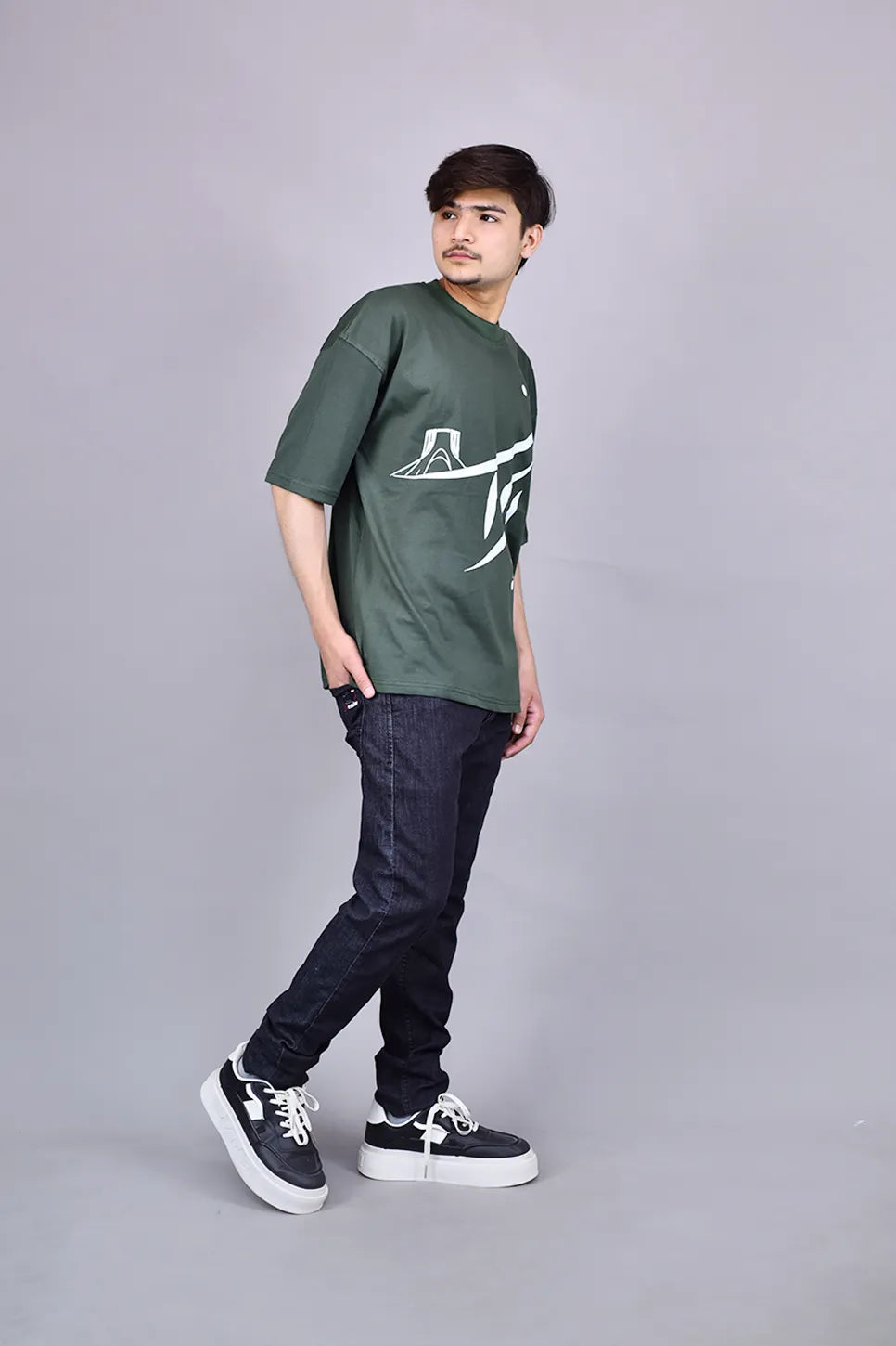 Iran Graphic Oversized tee