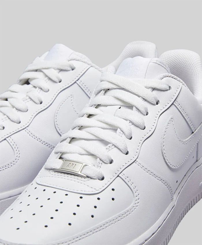 NIKE AIR FORCE 1-TRIPLE WHITE 