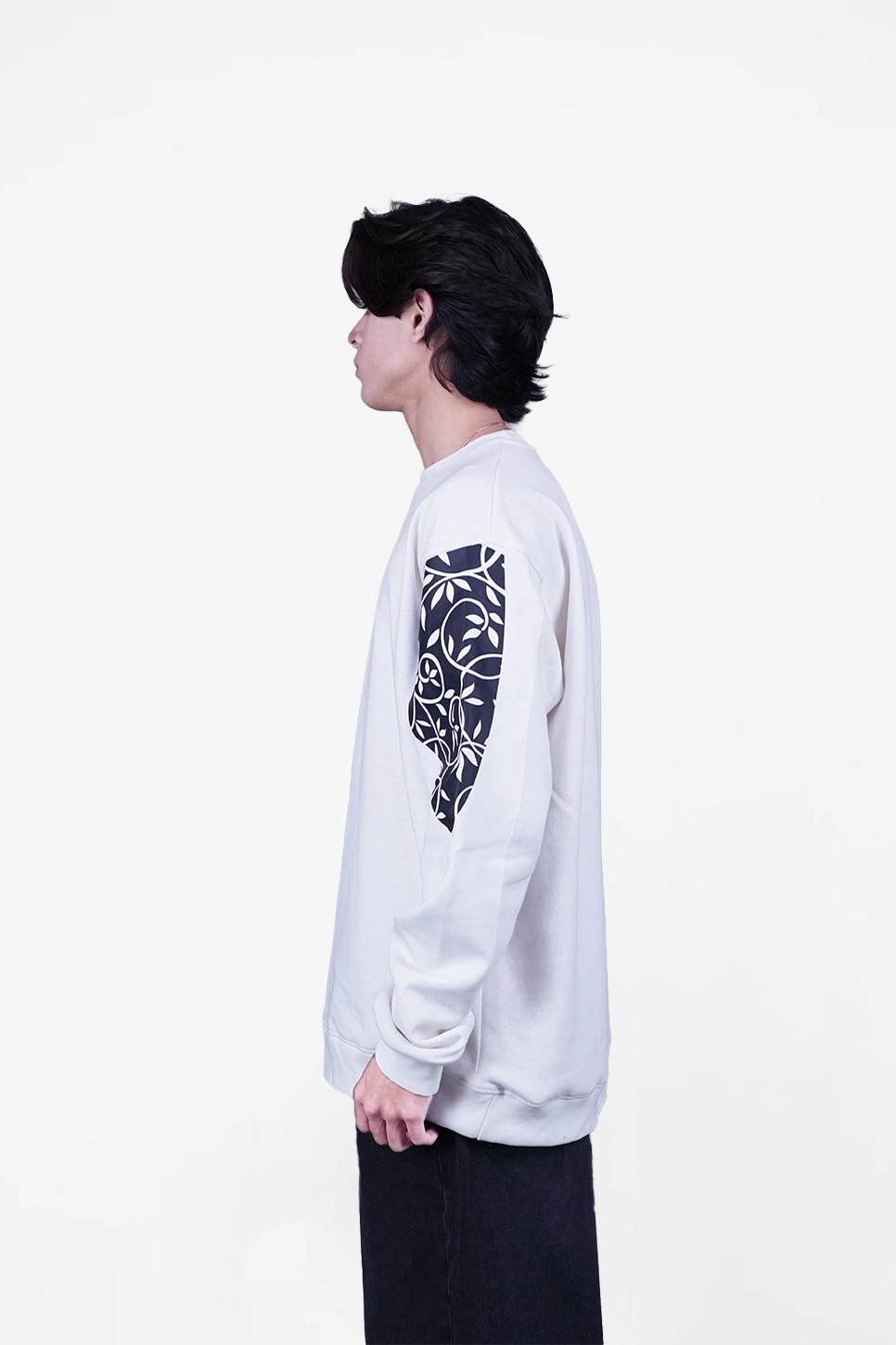 floral white sweatshirt