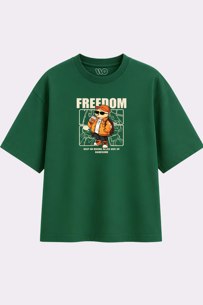 Freedom Bear Graphic Green T-Shirt